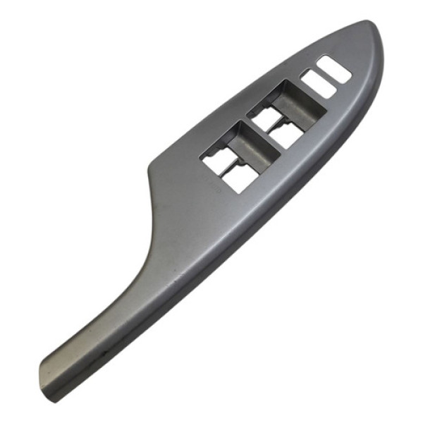 Acabamento Botão Vidro Elétrico Porta Dianteira Esquerda  To