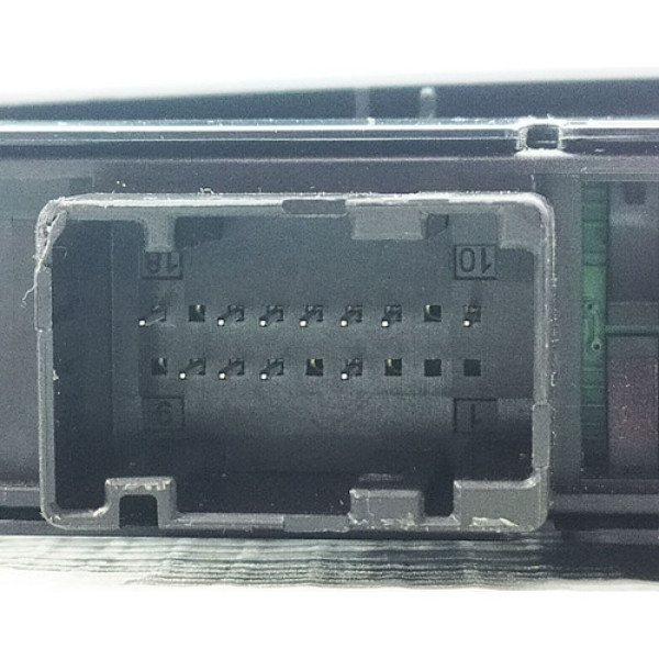 Régua Botões Fiat Cronos 1.8 16v At 2019 94350 Não Informado