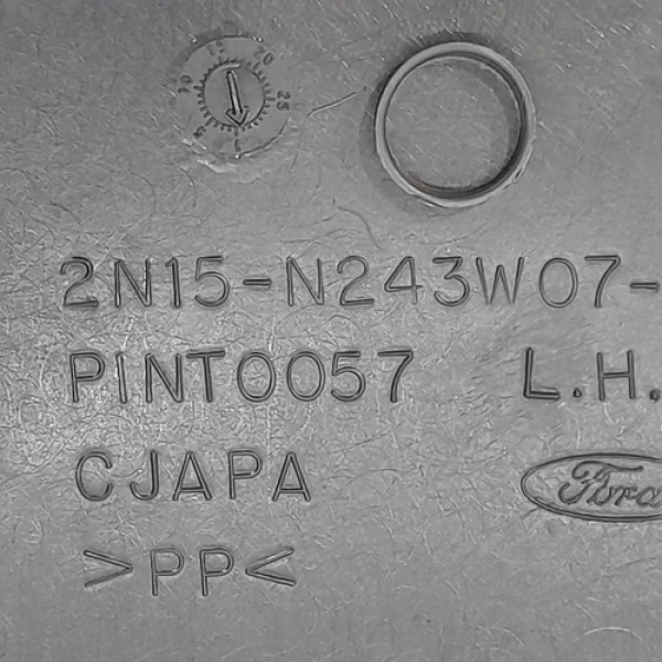 Acabamento Inferior Coluna Central Esquerda  Ford Ecosport 1