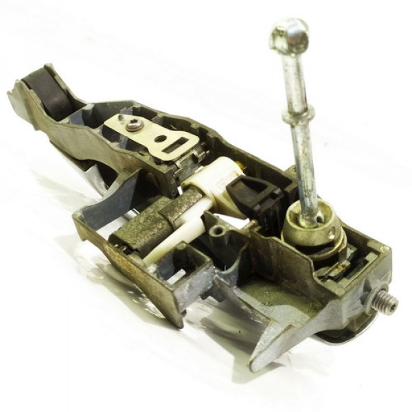 Maçaneta Externa Dianteira Esquerda Citroën C3 Picasso  2015