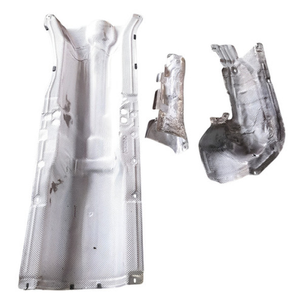 Kit Defletor Calor Túnel  Bmw 550i 4.8  2009 196532 Não Informado