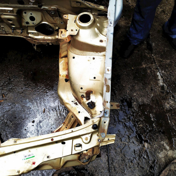 Longarina Esquerda Vw Parati 1.6 A 2001 125333