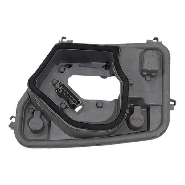 Circuito Lanterna Esquerda Vw Gol 2007    25950 Esquerdo Não Informado