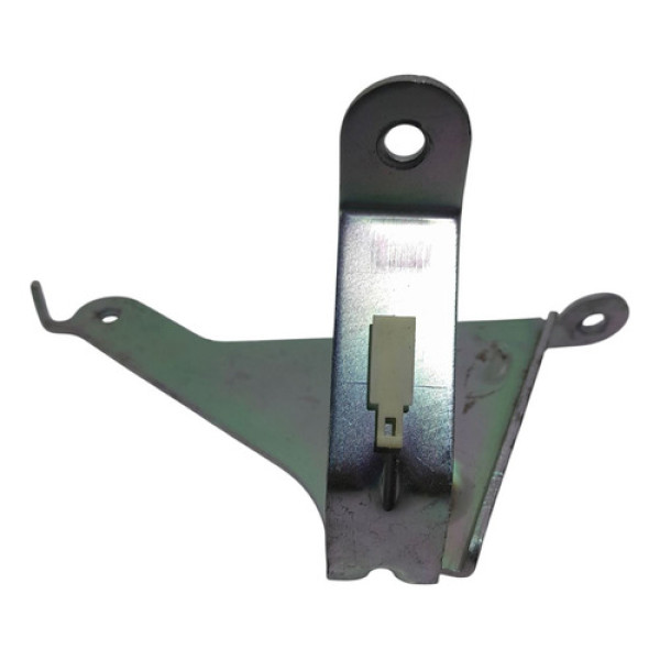 Suporte Esquerdo Amortecedor Rosca Tampa Traseira  Ford Edge Não Informado