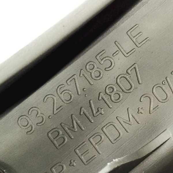 Suporte Esquerdo Tampão Bagagito Gm Astra 2p 2002 132821 Não Informado