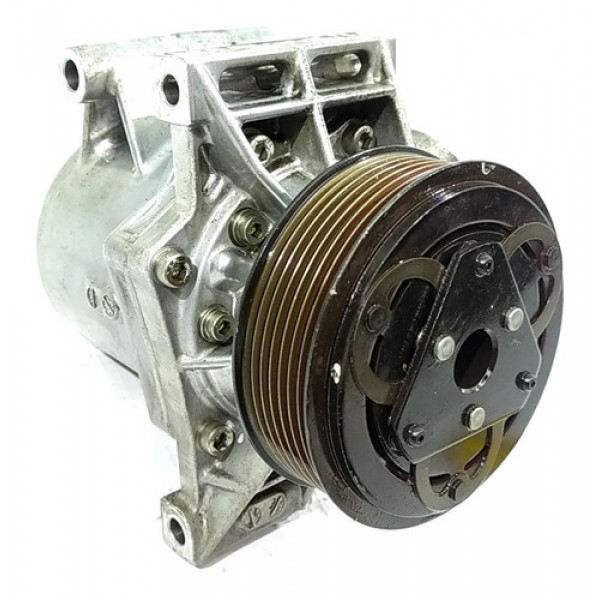 Compressor Ar Condicionado Nissan Versa 1.0    131718