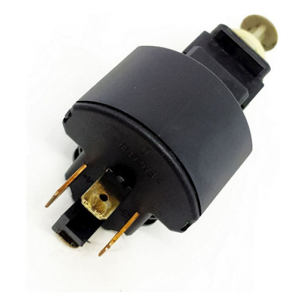 Interruptor Pedal Luz Freio Gm Montana 1.8 2005 133225