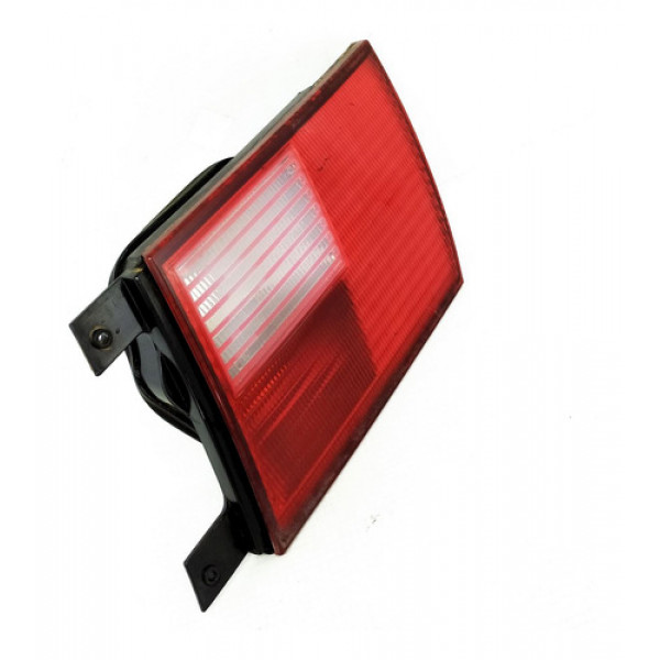 Lanterna Direita Tampa Traseira Vw Santana 2003    135842