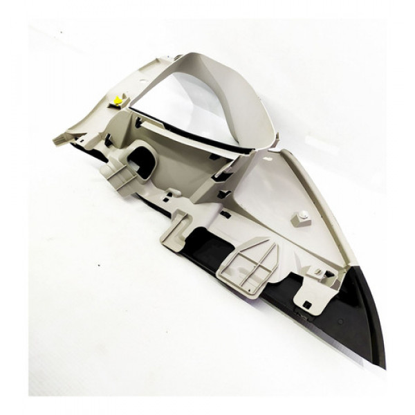 Acabamento Superior Coluna Porta-mala Citroen C4 Picasso 200