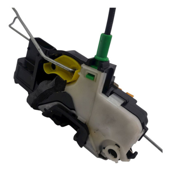 Fechadura Porta Dianteira Esquerda  Gm Tracker Premier 1.4  