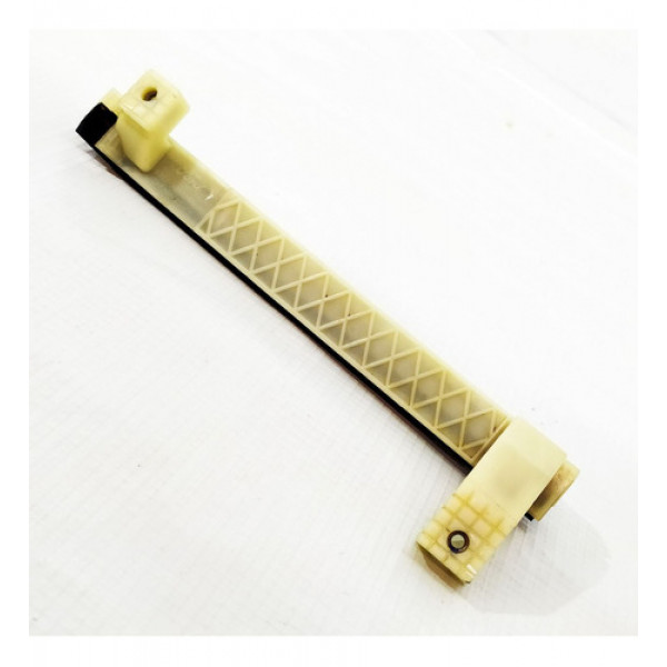 Guia Canaleta Vidro Traseiro Direito Ford Ka 1.0  2019 95707