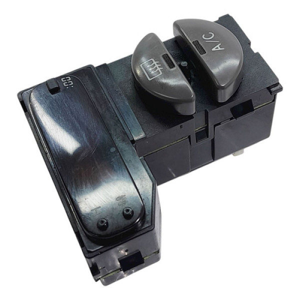 Botão Ar Condicionado Relógio Painel  Toyota Corolla 1.8  20 Não Informado