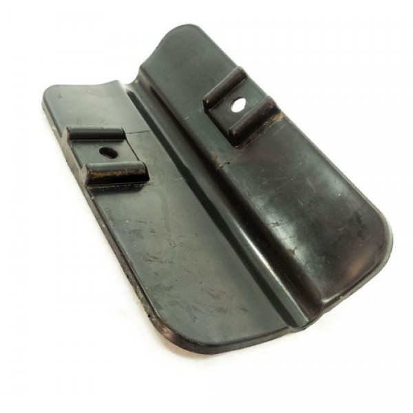 Defletor Protetor Reforço Quadro Suspensão Traseira Hyundai 