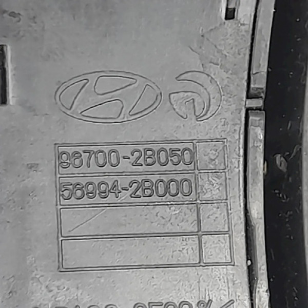 Botão Multi Funções Direito Volante  Hyundai Santa Fe 2.7 20
