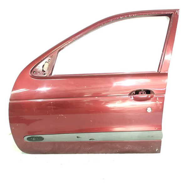 Porta Dianteira Esquerda Renault Megane 1998    134885 Vermelho Porta Dianteira Esquerda Renault Megane 1998    134885 Vermelho