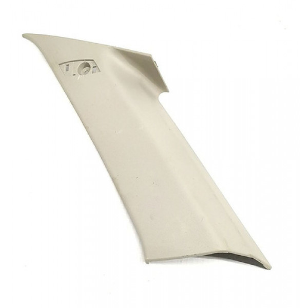 Capa Coluna Traseira Direita Ford Focus Hatch 2010    107418