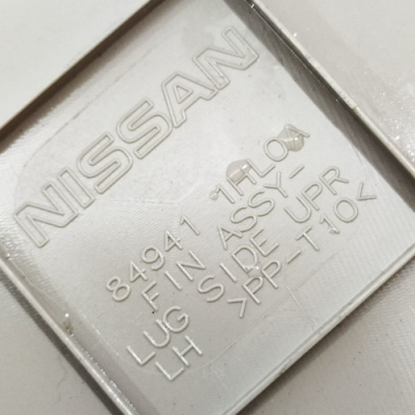 Suporte Esquerdo Bagagito Nissan March Sv 2012 89739