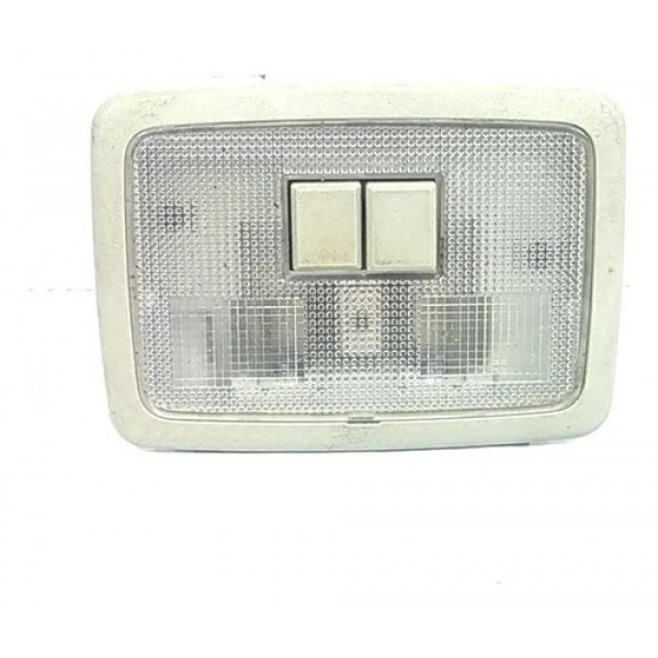 Luz Cortesia Gm Captiva 2008/17    131129