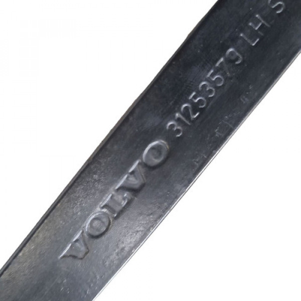 Estribo Spoiler Esquerdo Volvo Xc60 3.0t Dynamic 2011 158441 Preto