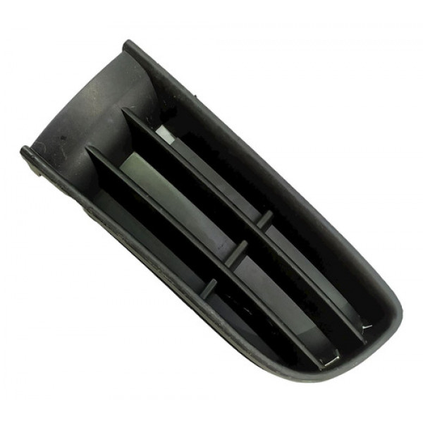 Grade Esquerda Para-choque Dianteiro Vw Polo 2006    155422