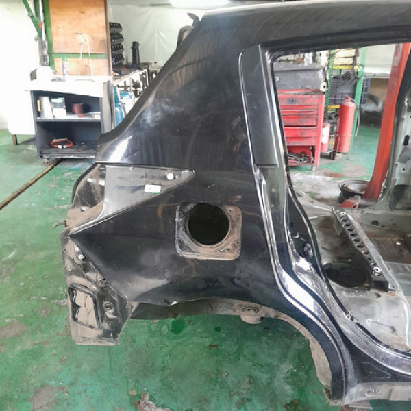 Lateral Direita Nissan Tiida 1.8 2011 V1792 - P21 Não Informado