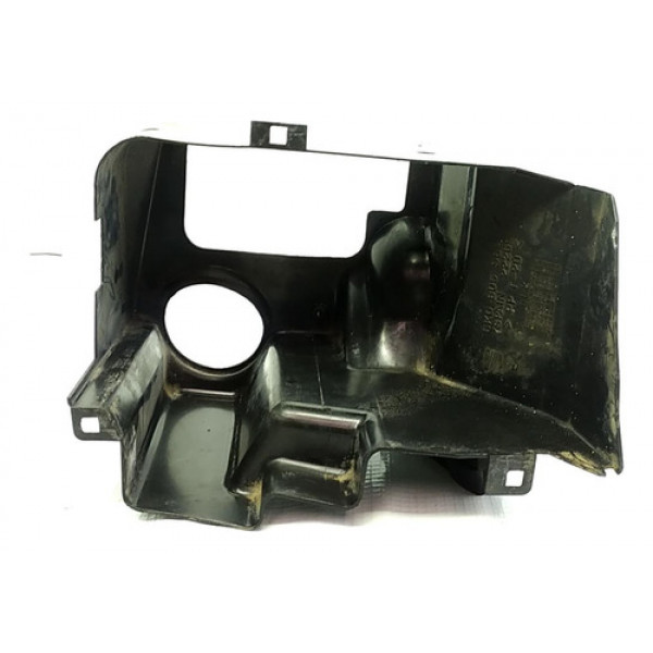 Moldura Interna Farol Direito Vw Polo Class 1.8  1999 131325