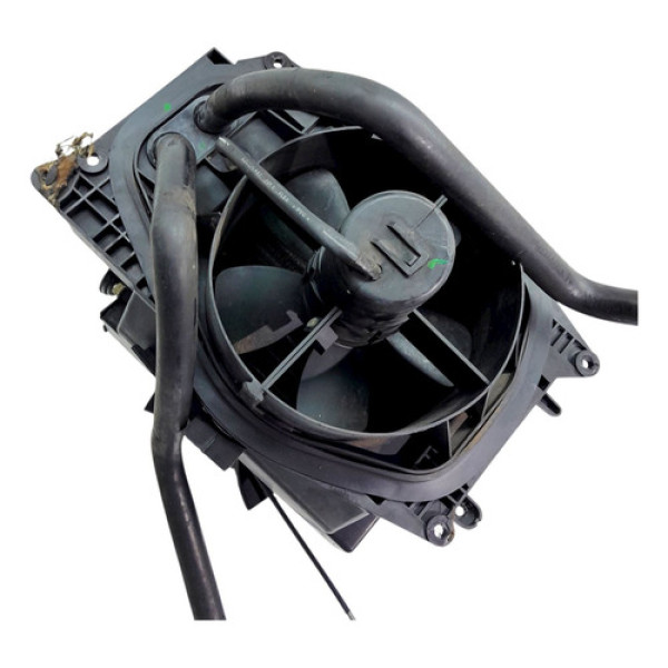 Caixa Ar Forçado Fiat Uno 1994    199159 Não Informado