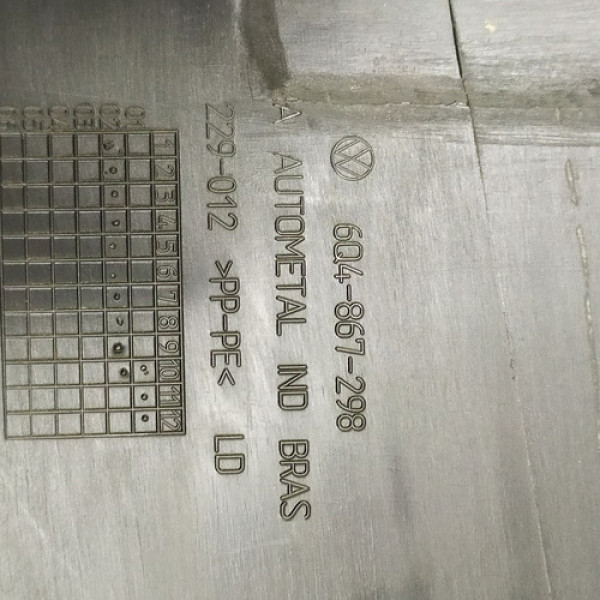 Capa Inferior Coluna Central Direita  Vw Polo 1.6 2003 20345 Não Informado