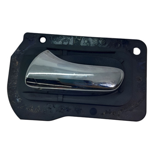 Maçaneta Interna Porta Dianteira Esquerda  Gm Vectra 2.2 16v Traseira Não Informado