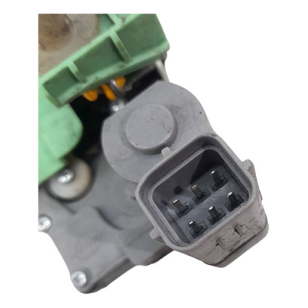 Fechadura Porta Dianteira Direita  Fiat Punto 1.6 2013 19265