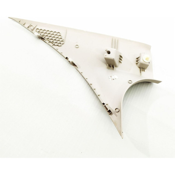 Capa Coluna Traseira Direita Fiat Cronos 1.8 16v At 2019 943 Não Informado