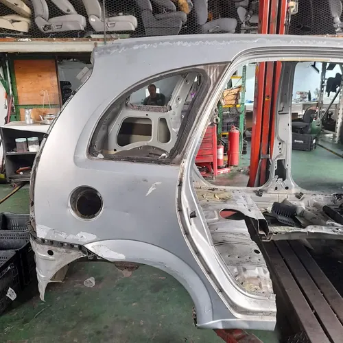 Lateral Direita Gm Meriva 1.8 8v 2005    205507 Não Informado