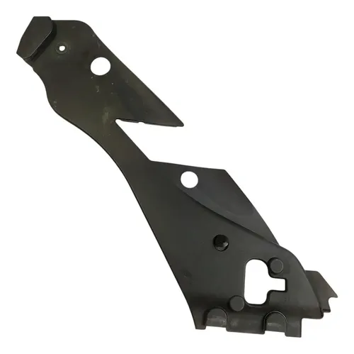 Acabamento Superior Farol Esquerdo  Mercedes-benz C 200k 1.8